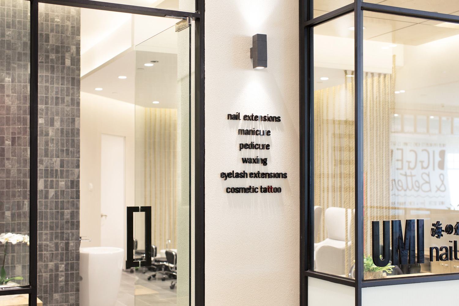 Basalt_Studio_Interior_Design_Sydney_Retail_Shop_Beauty_Salon_Umi_Nails_Warringah_Westfield