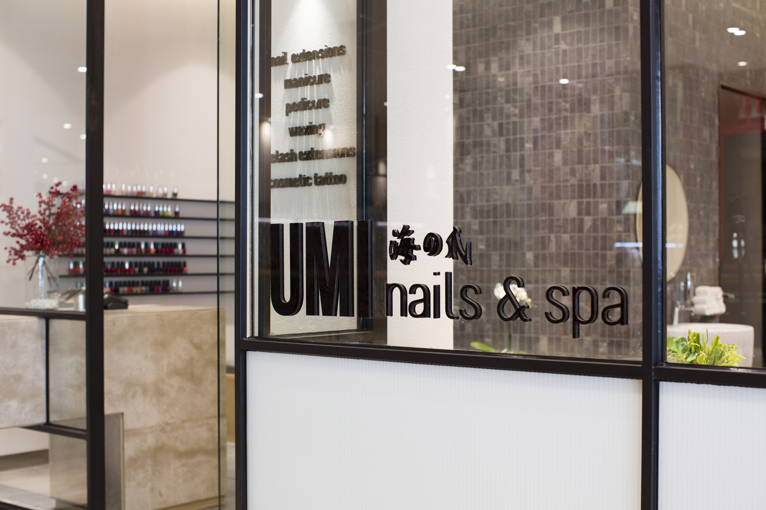 Basalt_Studio_Interior_Design_Sydney_Retail_Shop_Beauty_Salon_Umi_Nails_Warringah_Westfield
