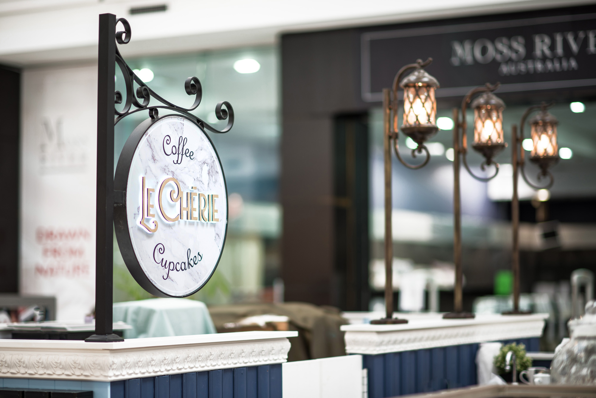Basalt_Studio_Interior_Design_Designer_Architecture_Sydney_Shopping_Centre_Retail_Shops_Store_Rhodes_Mirvac_LeCherie_Food_Cupcake_Display