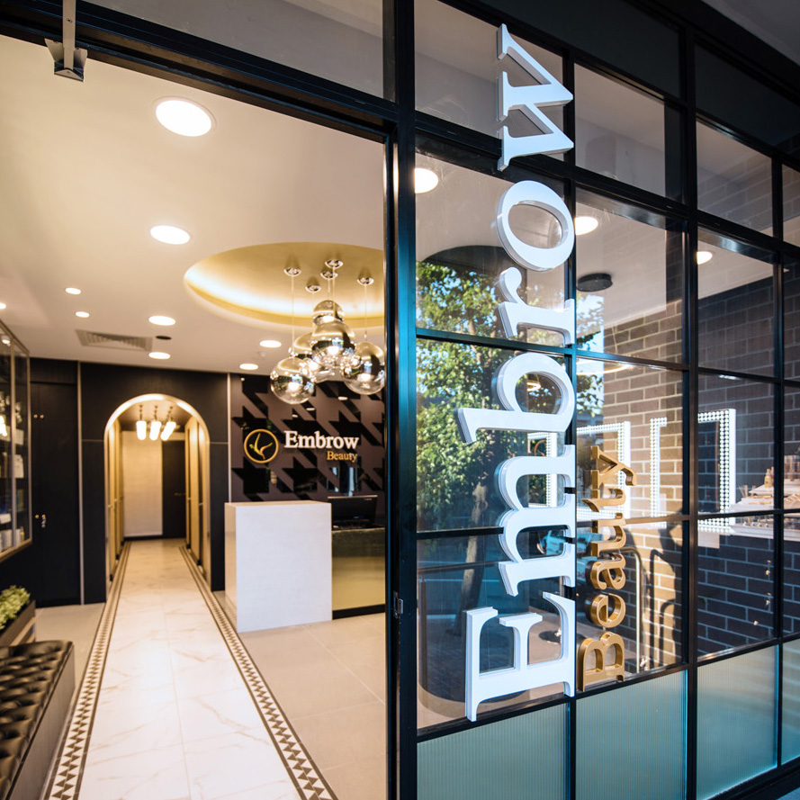 Basalt_Studio_Interior_Design_Designer_Architecture_Sydney_Shops_Shopping_Centre_Retail_Beauty_Salon_Botanics_Embrow_Houndstooth_Archway_Corridor_Marble