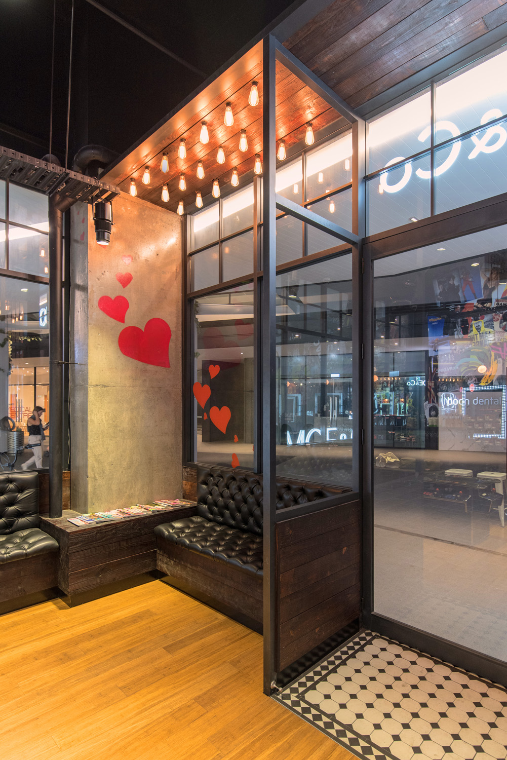 Basalt_Studio_Interior_Design_Designer_Architecture_Sydney_Shopping_Centre_Retail_Shops_Store_Moe&Co_Hair_Salon_Wentworth_Point