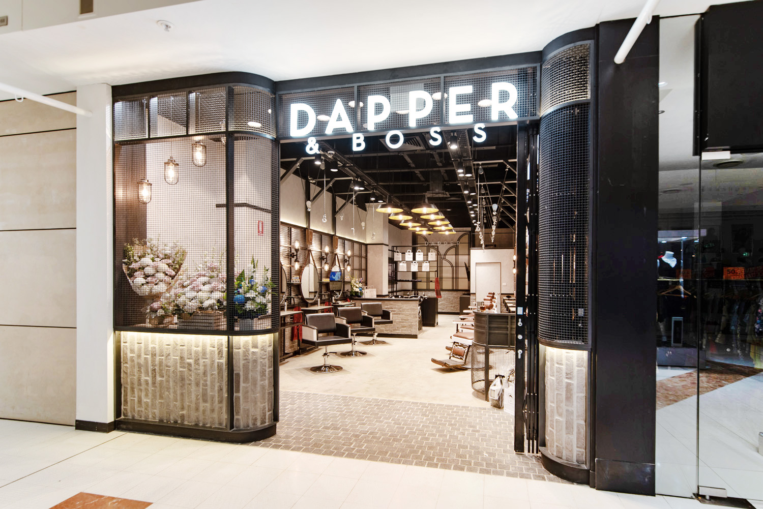 Basalt_Studio_Interior_Design_Designer_Architecture_Sydney_Shops_Shopping_Centre_Retail_Dapper_Boss_Barber_Bankstown (12)